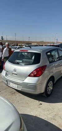 نيسان فيرسه • ٢٠١٠ • فول اوتماتيك