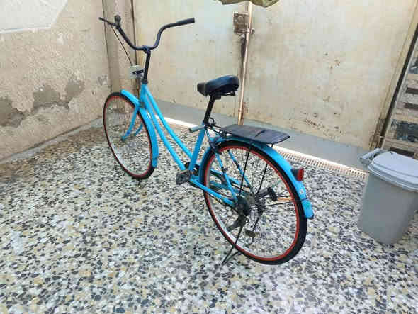 سلام عليكم بيسكل للبيع حجم 26 بيسكل جاهز مانقاصه اي شي  للعلم لبيسكل مختوم موديل (2016)   لبيسكل احله من الصور مكاني واسط نعمانيه السعر (ب95) وبي مجال  الاستفسار ادخل خاص او على الرقم *********** مو شراي لا تجي
