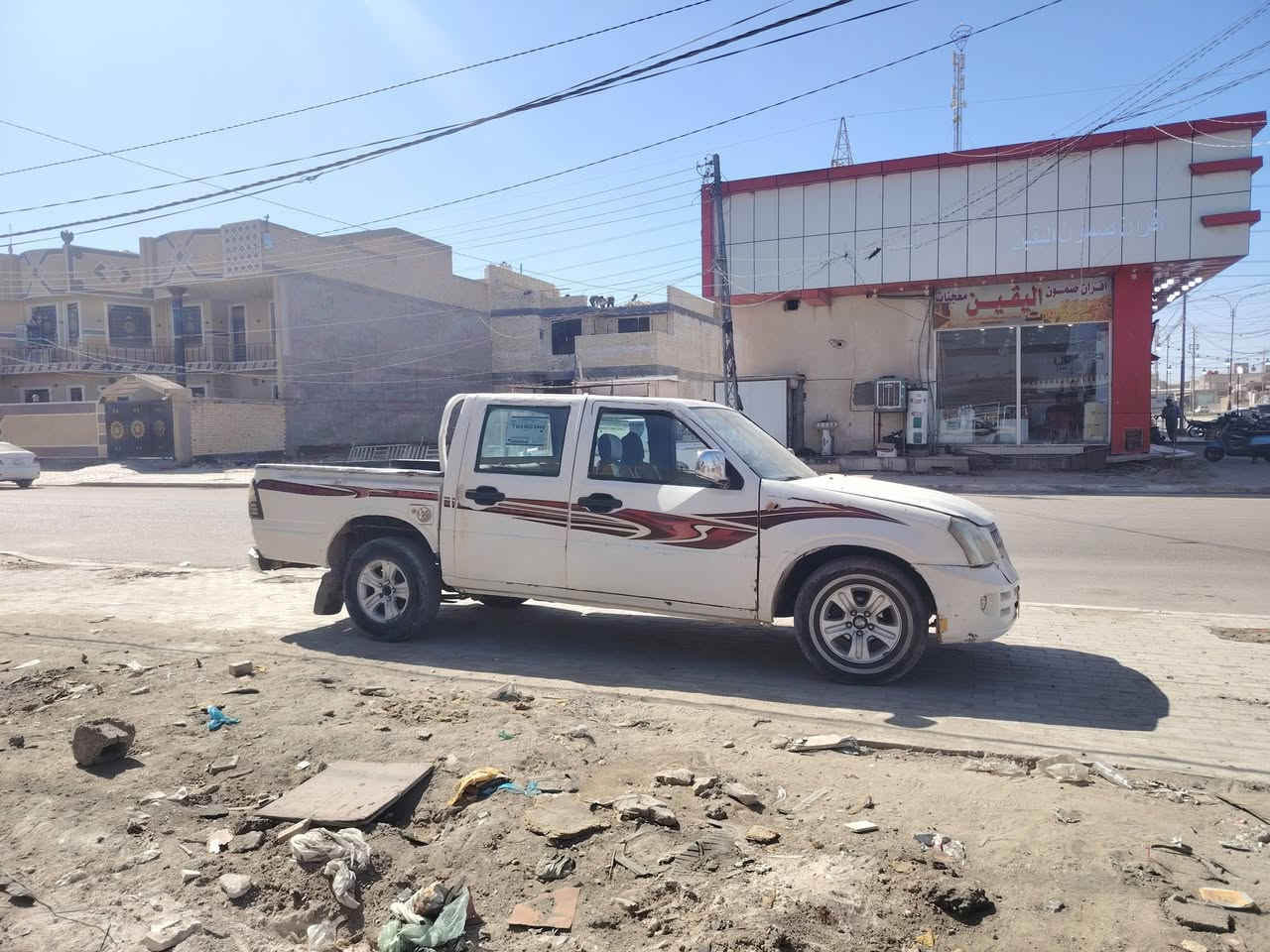 مسلام عليكم  بيكم سوبر دير رقم بغداد  موديل11 مكاني كربلاء محرك  وكير خير من الله وتخم تايرات  جدد باتري جديدد
هزا جديده عابره هزا وجاي نشتغل بلمعامله هيئه غرامات كلا عليه تاخذ نكليزي 
السياره حلوه بس يرادله وجه وكم شغلا
سعر35
 ***********
