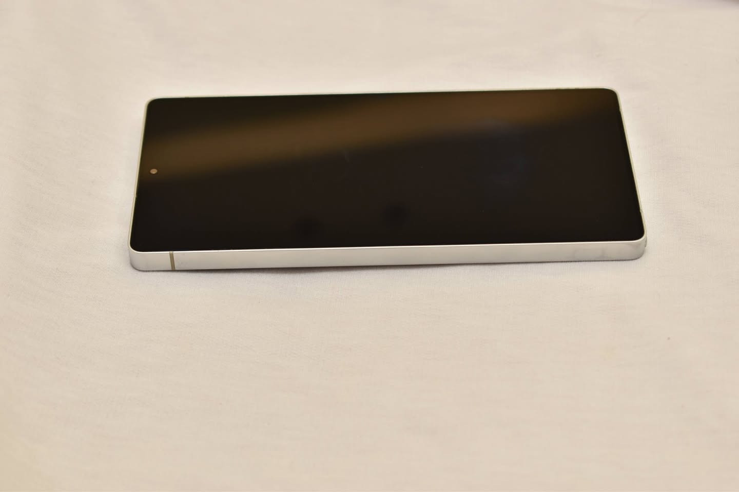 Galaxy s25 ultra اس25 الترا
السلام عليكم الجهاز مثل مموضح بالصور تفاصيل دقيقه

 للبيع او مراوس ب 13 برو ماكس 

جهاز نظيف كلش 100% وبطاريه 100 لاشدخ ولااي خلل جربت نصبت gta 5 مال حاسبه وشغاله عليه خفيفه على معالج سناب دراغون

ذاكره 256 

ضمان شركه عين الفهد وشاحنته الاصليه من الوكاله اشتريتها

السعر 1190 ومجال بسيط كلش وبالخير للياخذه 

*********** مكاني فلوجه وهم اتواجد ابغداد
