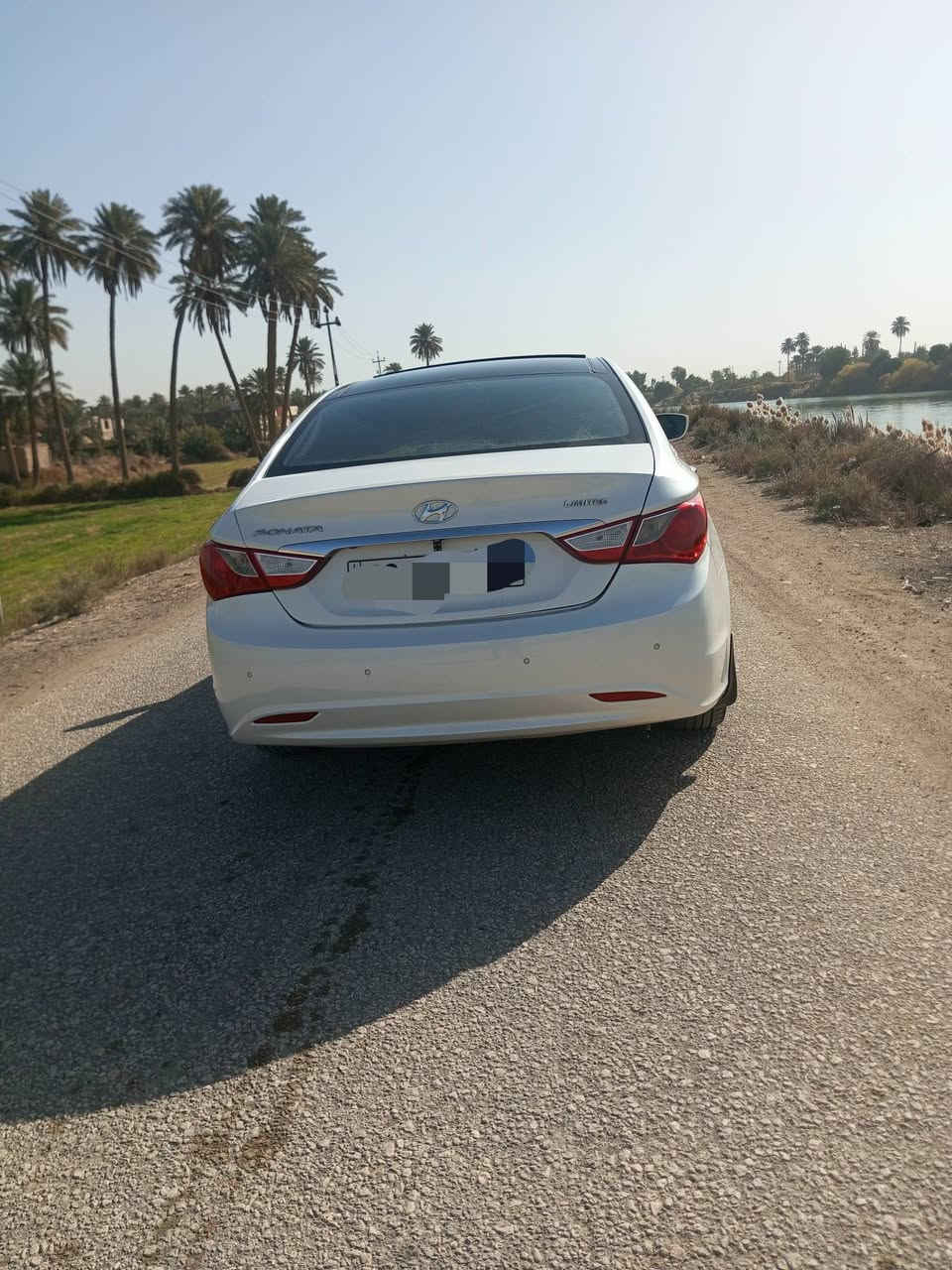 السلام عليكم
سوناتا  بنوراما 2013رقم شمالي انكليزي باسم كردي 
سياره مكفوله فقط بارد بسيط  بيه
مكينة 2400دوش
تخم تاير حدادية   باتري  كله جديد  
السعر 140وبيه مجال  الي  ما يعجبة المنشور  الله يرزقه احسن منة ان شالله  لتواصل ***********
العنوان النجف العباسية
