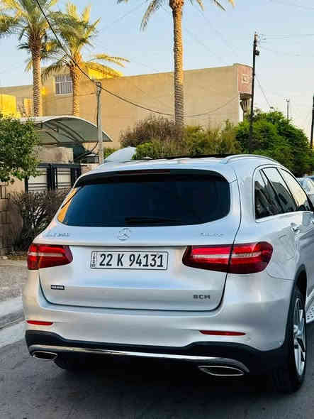 السلام عليكم 
للبيع Glc موديل 2017 خليجي وكاله BCM
بانوراما 
بصمه
بصمه تشغيل 
داخل بيجي 
بردات ابواب
٤ كامرات 
دبل ماوس 
شاشه جبيره 
لايت عدسه 
اوتو بارك 
حساس امامي خلفي
بدي AMG بلادي
ستيرن AMG
رادار امامي خلفي 
نقاط عمياء 
ماشيه 102  الف كم
بيها هوايه مواصفات معروفه بالمرسيدس 
بدون نقص كير محرك كهربائيات بلاديات 
بدون صبغ بدون تبديل بدون ايرباك 
مكانها:المنصور الاميرات 
للاتصال:*********** 
السعر: 26.300  $ وبيها مجال
