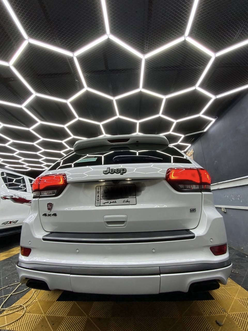 جيب 2020 S سياره جديد وكاله مكفوله من صبغ وبيها سونار مرفق مع صور مكان سياره بغداد 
السعر 315وبي مجال بسيط
للتواصل ***********
