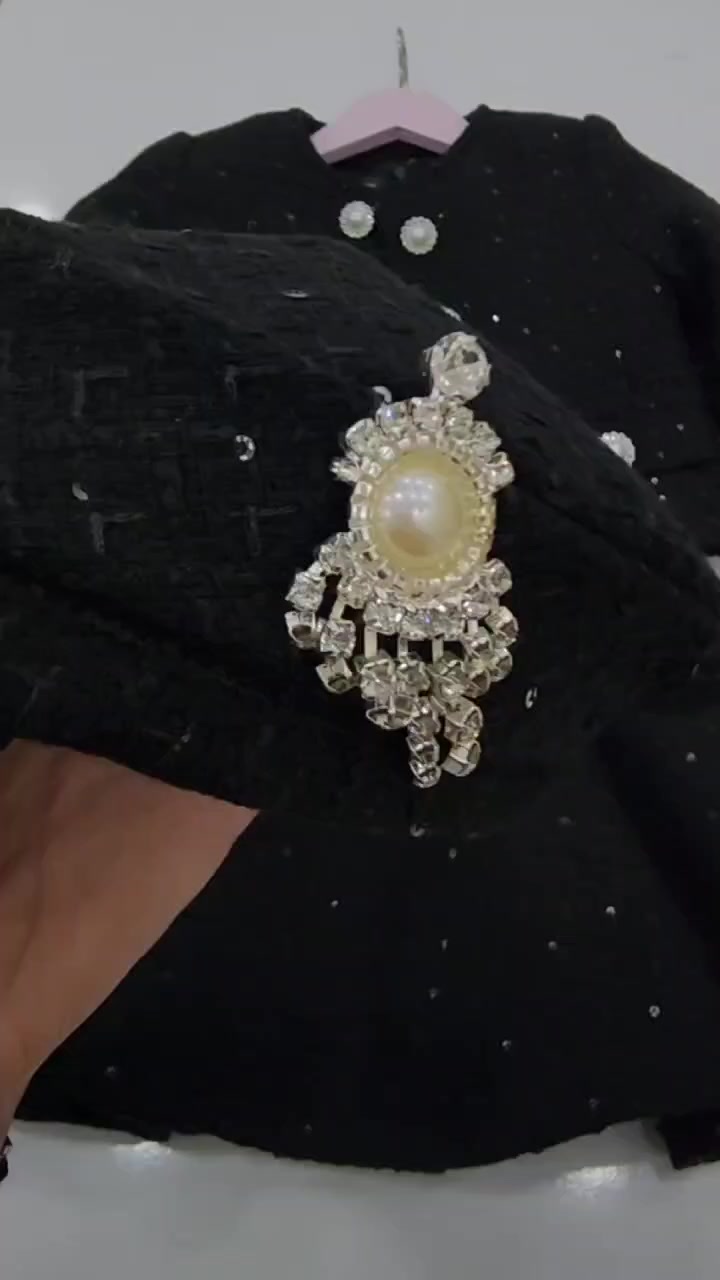 #Black is the king of colours🔥🖤


**إذا كنت صاحب هذا الإعلان وتريد حذفه لأي سبب، رجاءا أرسل رسالة إلى الدعم الفني**