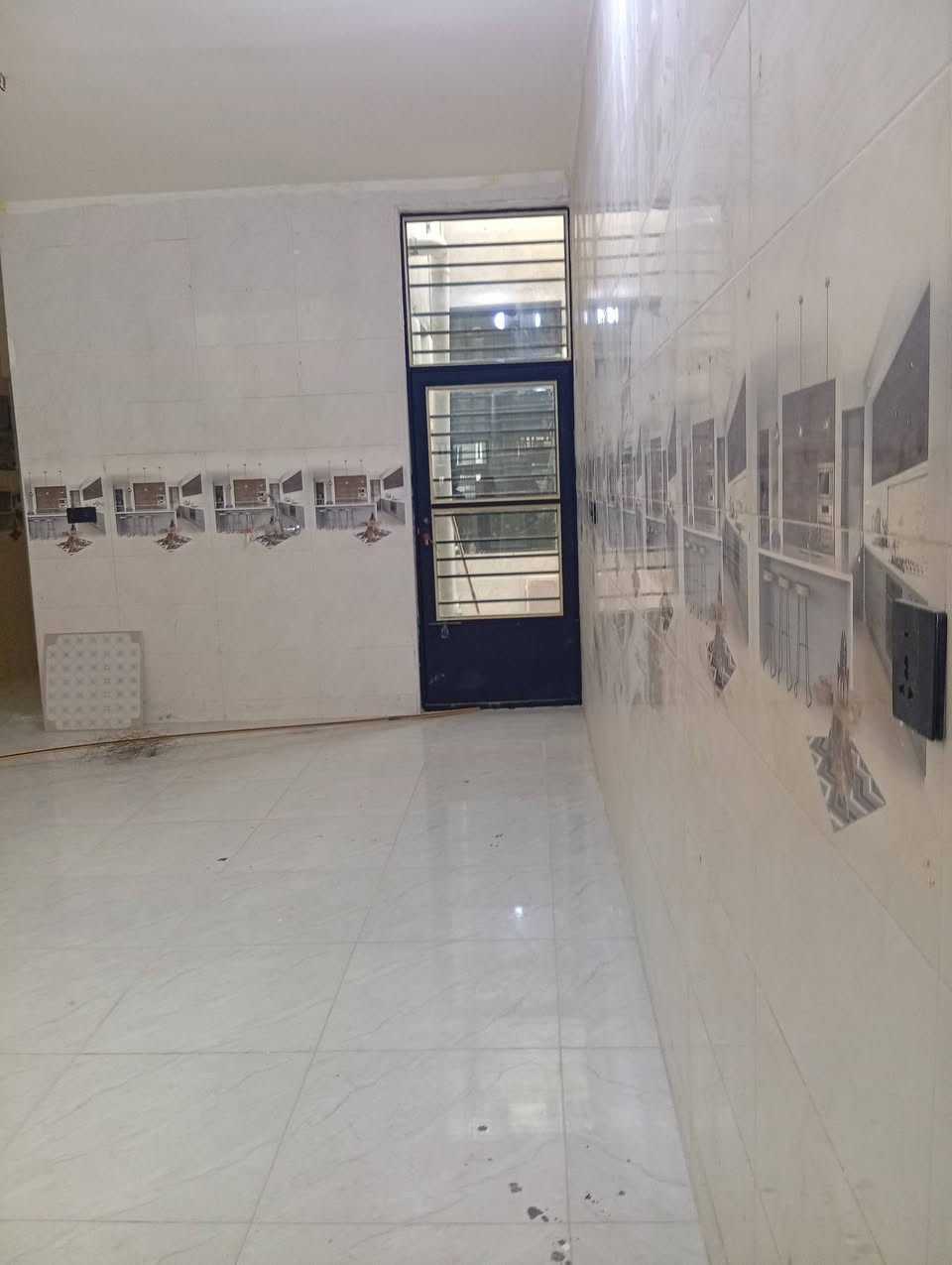 سلام عليكم 
بيت للبيع طابو زراعي سند 25
في منطقة الدوانم تل اسود نهاية الشرطة الخامسه 
قريب مدخل الدوانم 
المساحه 
100متر 
يتكون من طابقين 
3غرف نوم 
استقبال حولي 
مطبخ 
حمامات عدد2

السعر 110 مليون  وقابل للتفاوض 
للاستفسار الاتصال على الارقام التاليه 
***********

***********  واتس اب
