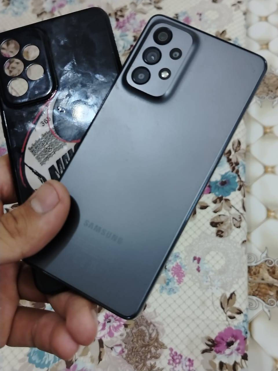 سامسونج a73g5
ذاكره ٢٥٦ 
جهاز نضافه ٨٥ بل ميه 
شحن نت تصال كله فول 
مكاني ببو غريب الحصوه(ماعدي توصيل) 
سعر ٢٥٠ قفل من الاخير


**إذا كنت صاحب هذا الإعلان وتريد حذفه لأي سبب، رجاءا أرسل رسالة إلى الدعم الفني**