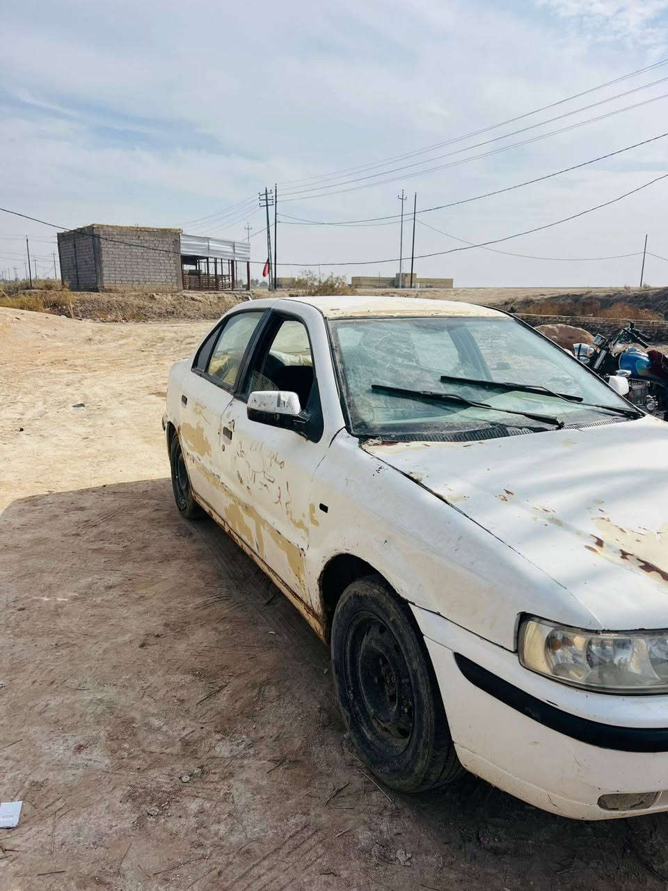 سمند موديل 11 محجوزه للمصرف اقصادها مكمل راعيهه بالناصريه ما اندله مكينه بيهه رنكات رقم ذي قار عوزهه صبغه السيارة مكان السماوه سعر 13 ورقه وبيهه مجال بسيط للاتصال ***********
