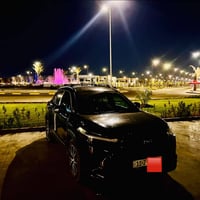 تويوتا كورلا كروس SE  هايبرد وارد امريكي  تبديل جاملغ فقط وصبغ  الباب ...
