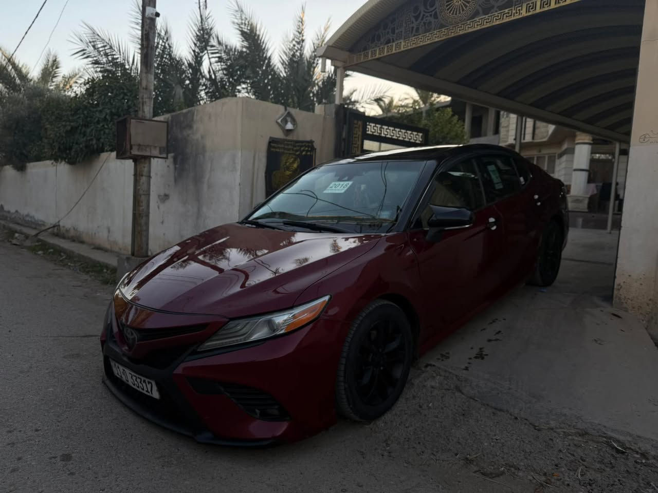 السلام عليكم
كامري البيع 
موديل 2018 
فول مواصفات و بنرامه 
وارد امريكي 
بيه صبغ 3 ونص 
مكان الرمادي الخالديه 
السعر 160 ورقة 
ًرقم الهاتف *********** 
@
