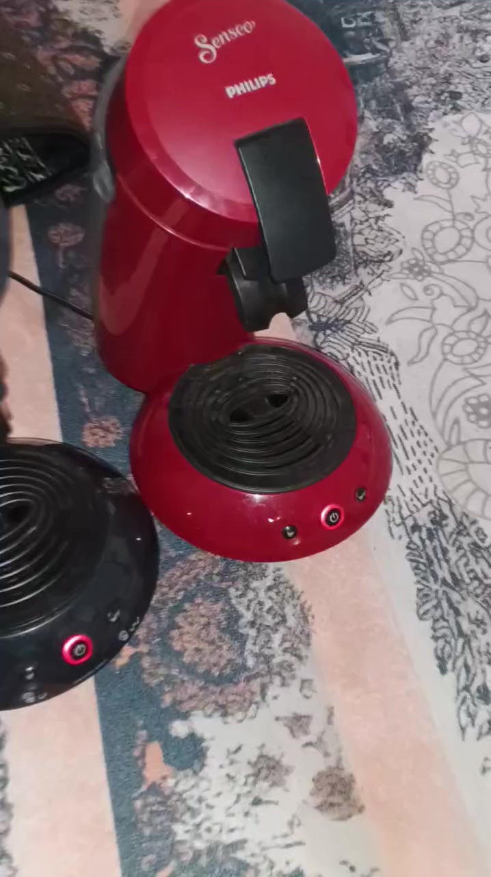 السلام عليكم
ابيع هاي قطعتين فحم،للامانة يشتغل مثل ما واضح بالفيديو بس ما اعرف شنو مشكلتهم ما يجي ماي..

سعرهم 25 الف منو يريد بالعافية.

..حتی فلوسها ما يقدر خزان مالتهم وفلاتر ومتور مالتهم


**إذا كنت صاحب هذا الإعلان وتريد حذفه لأي سبب، رجاءا أرسل رسالة إلى الدعم الفني**