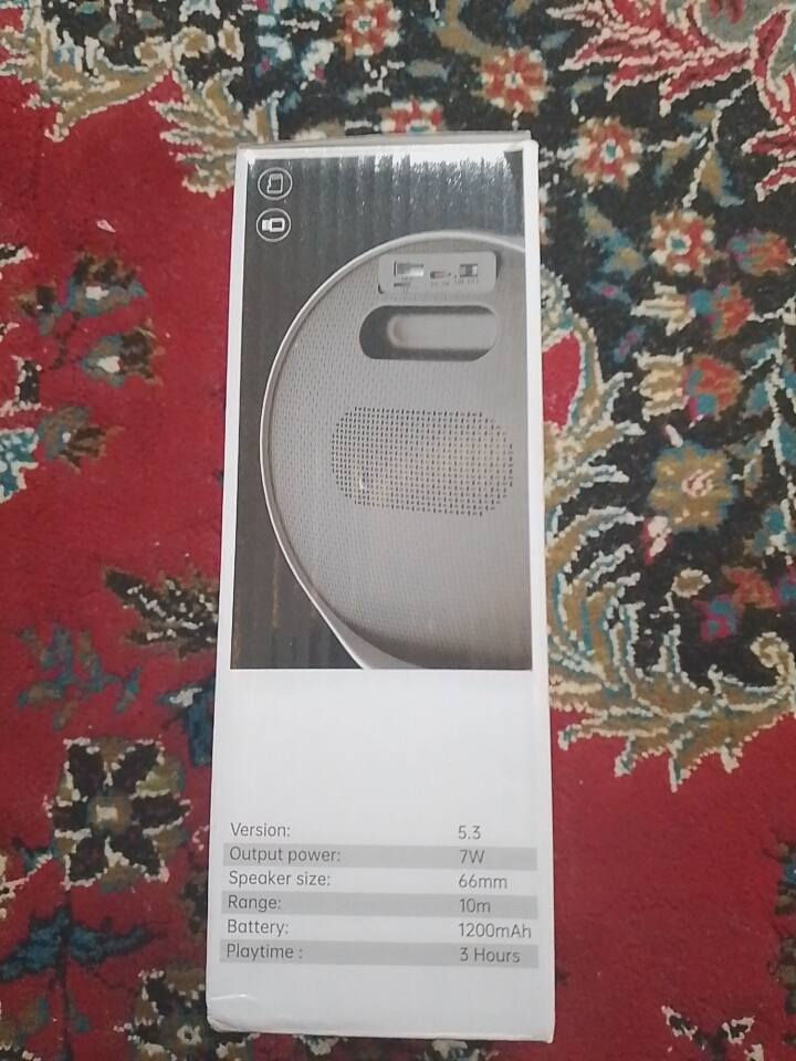 سبيكر7w يأخذ usbوبلوتوث وFm للاستفسار الاتصال على الرقم التالي ***********
