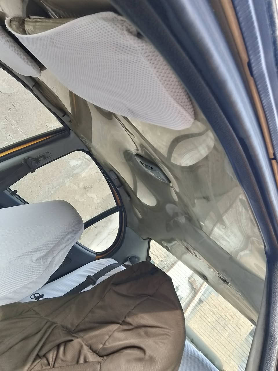 السلام عليكم طيبه للبيع موديل15
سياره باسمي تحويل ثاني يوم كير مكينه نضيفات كلش لاتنقيس لاتبخير  الكشر حلو بي شويه رصعات بارد سعره 36
*********** مكاني جسر ديالى القديم
