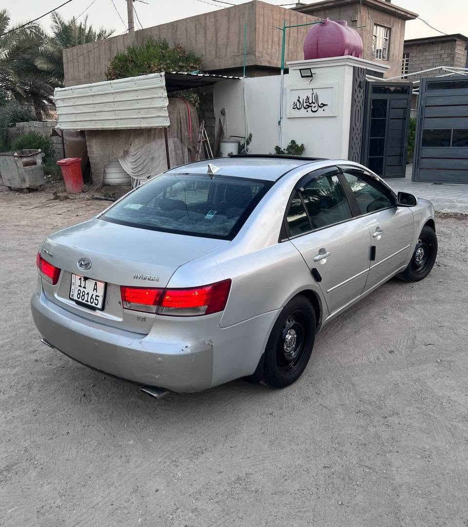 سلام عليكم سوناتا 2008 وارد امريكي بدون حادث بدون تبديل سياره جديده بمعنى الكلام مال جناي 
رقم بغداد نكليزي بسمي سنويه الغايه 28 تحويل ثاني يوم 
سياره جاهزه من كلشي السعرر $(75) بيها مجال الطيبين 
مكينه V6 ستا سلندر مكينه كير عله وضع البلاد مكفولات 
لا صرف لا بخار صدر امامي خلفي مشتغله جديد 
منضومت تبريد جديده ثلج تخم تاير جديد تخم ويل جديد 
منضومت زنون شاشه كامره سياره مصروف عليها 
جاهزه الخير مال جناي مواصفات سلايت روف تحكمات 
سياره كفاله من الضربه بيها صبغ حزام جماليه أثر جراد فقط 
بدون اي دواخل بدون معجون سياره كلش حلوه 
مكاني ديالى بعقوبة رقم هاتف ***********
