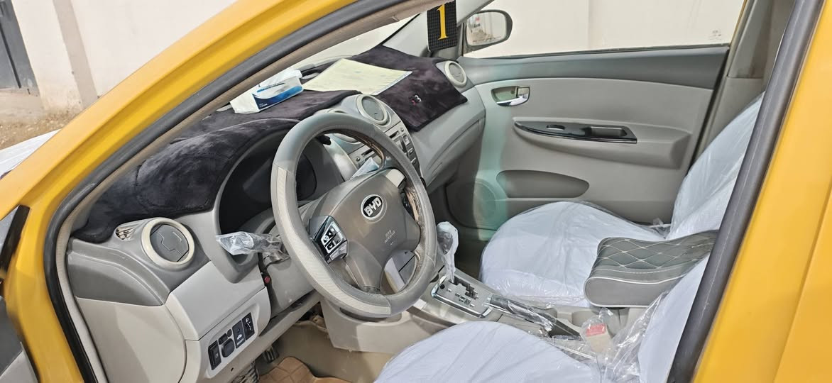 سلام عليكم بي وايدي موديل 13بصمه رقم واسط مكينه بيكاتشو وكير وضفيره وعقل امصفره هيه وغرامه وسنويه 28 مصبوغه حزام للجماليه تايرات 70% باتري جديد كهربائياته كله شغاله بيه نواقص بصيطه اذان مكيه طاكه وعوزه دبلات خلفيه نقص تبريد تحويل ثاني يوم مكاني كوت الاحرار سعره 43وبيه مجال للطيبين ***********
