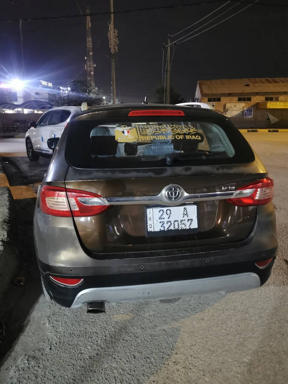 برلنس V5 موديل 2014 عاليه
كير مكينه مكفولات متسيبوشي بلادي حجم 1600 إقتصادية
برلنياس غراضها مناسبة و متوفرة اي شيء تريد الها يجيك توصيل للباب 

رقم دولي، الجديد إنكليزي، ستوني بدلته، واسط، بإسمي تحويل ثاني يوم، سنوية غير نافذه 
 ستوها داخله هزة 

حداديه امامي خلفي جدد باتري جديد لايت زنون العالي لناصي اوفايت زنون لد بلاجكتورات بالدعاميه تبريد و تدفئة 

تحكم ستيرن اشاير بالمري بصمة غرفتها حلوه ونظيفة وبالحقيقه احلى من الصور  ومواصفاتها معروفه مكان واسط قضاء الحي ناحية البشائر
*********** واتس اب
***********

راسلني إذا جاد بالشراء انطيك سعرها  و اصورلك فديو للسيارة و للسونار مسوي قبل أسبوعين تقريبا 
ماشية ٩٤ ألف، 
صراحةً سيارة كاعده للأخير كلشي ما ناقصها، تفتح بصمة و تطلع بيها وين ما تريد.

بإختصار/ بالعافية على الي تصير من قسمته
