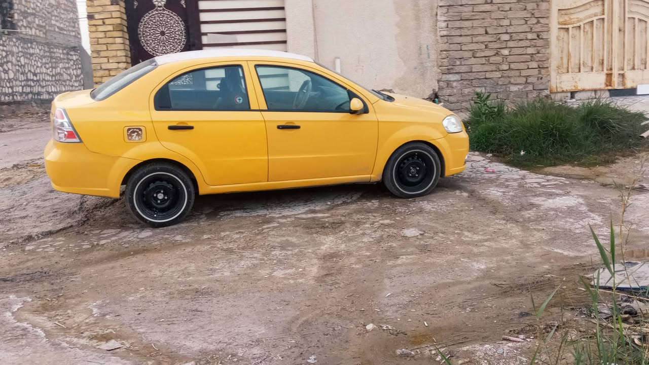 افيو موديل 2011 خليجي اوتوماتيك رقم بغداد انكليزي بسمي سنويه هزه جدد محرك كير تخم  تاير باتري تدفئه تبريد سياره نظيفه جدا مكاني بل الحله سعرها 65 رقمي ***********
