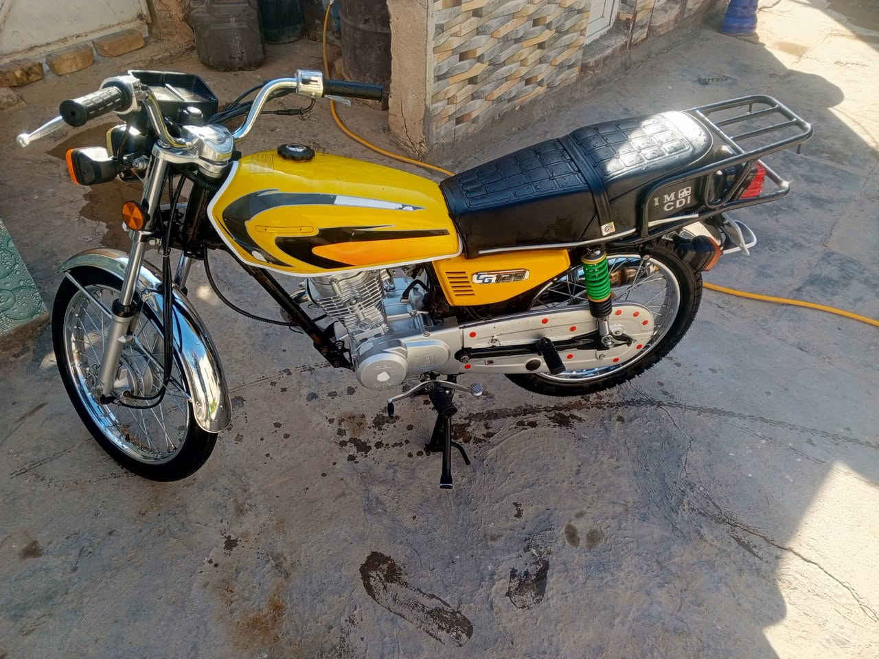 سلام عليكم دراجه نامه موديل 25مكفوله كفاله عامه كل نقص مابيه شلعته شك كاع مكينه خرسه اوراق 6 مكاني بابل الكفل السعر 550وبيه مجال قليل ***********
