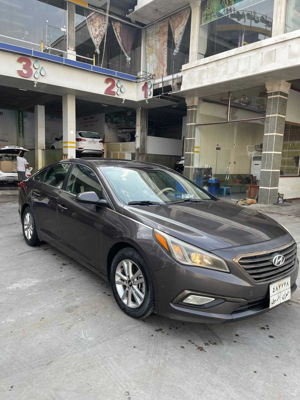 سلام عليكم رمضان كريم للبيع سوناتا موديل 2017 وأرد امريكي صبغ جاملغ امامي فقط والباقي كفاله من الضربه والتبديل والصبغ والفتح سياره ليبل واحد محرك 2400 محرك كير تبريد حداديه كفاله سياره جديده دواخل ملكي رقم اربيل بإسم شركه تخويل وكاله بلخدمه سعر 110//***********/عنوان بصره قضاء الهارثه
