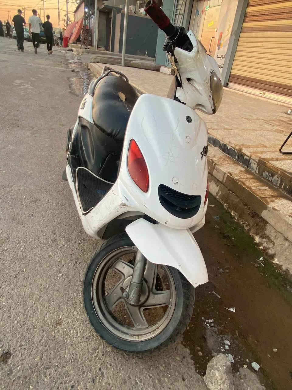 للبيع
*ماطور اكزز 100 ياباني (دولفين) 

*ماطور مال روحه وجيه 

*النظافه كدام العين هندر واحد شغال 

*المكينه نظيفه الشاصي شرط 

*الدبلات جداد 

*التايرات جداد 

*لايتات شغاله 

*اشاير شغاله 

*مواصفات خير من الله 

* السعر 260 بي مجال للطيبين 

للاستفسار *********** بي واتساب 

او التواصل عل خاص
