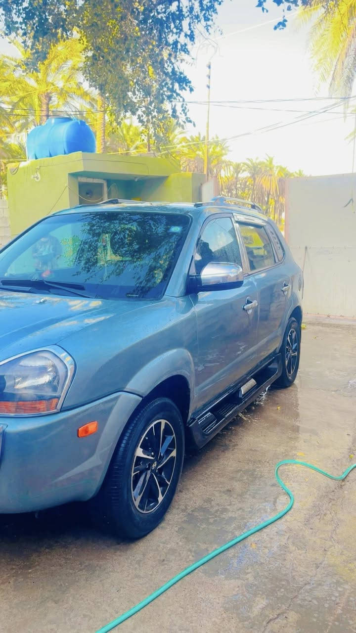 توسان 2009 وارد أمريكي مكينه 4 سلندر جاهزه سيارة بدون دواخل  صبغ حزام سعره 90 بيها مجال ***********
