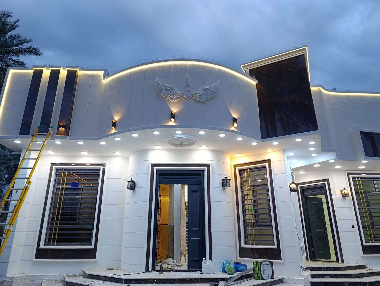 سلام عليكم
خلف كهربائيين عدد ٢  بحاجة إلى شغل   نشتغل بوردات داخليه خارجيه.. تشطيب .. سيمنز.  بوري. نضام كاميرات.. حصاير بوري 

عدنا وسيلة نقل 

كربلاء + طويريج 

***********
