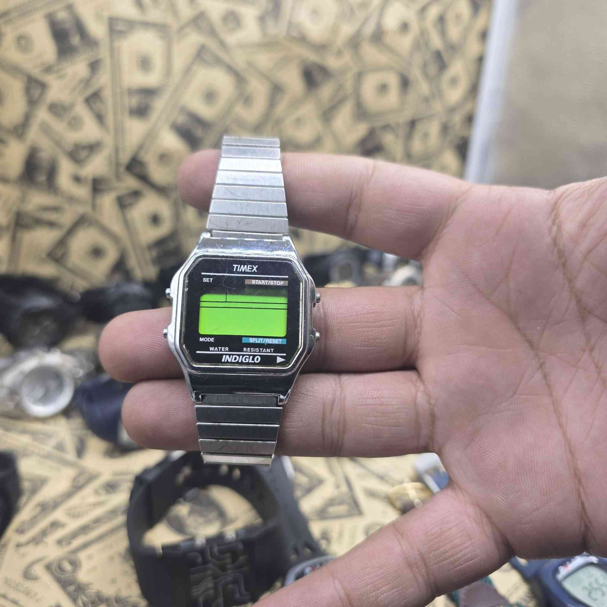 واتساب ***********
