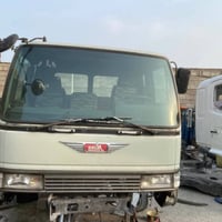 طيرة ابيض الون بحالة الوكالة زيرو داخل خارج سعر 8 ورقات قفل توصيل لجمي...