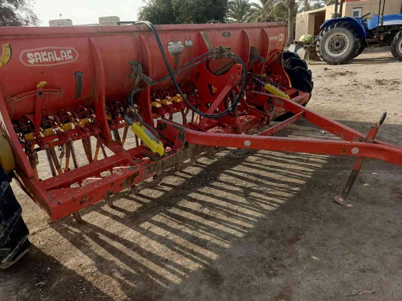 شاتوله للبيع مكفوله حجم 24
نوعها شكلك جديده ع ايدي صبانه ماممدود عليها 
رقم الهاتف ‏‪***********‬‏
غير متواجد ع الخاص
