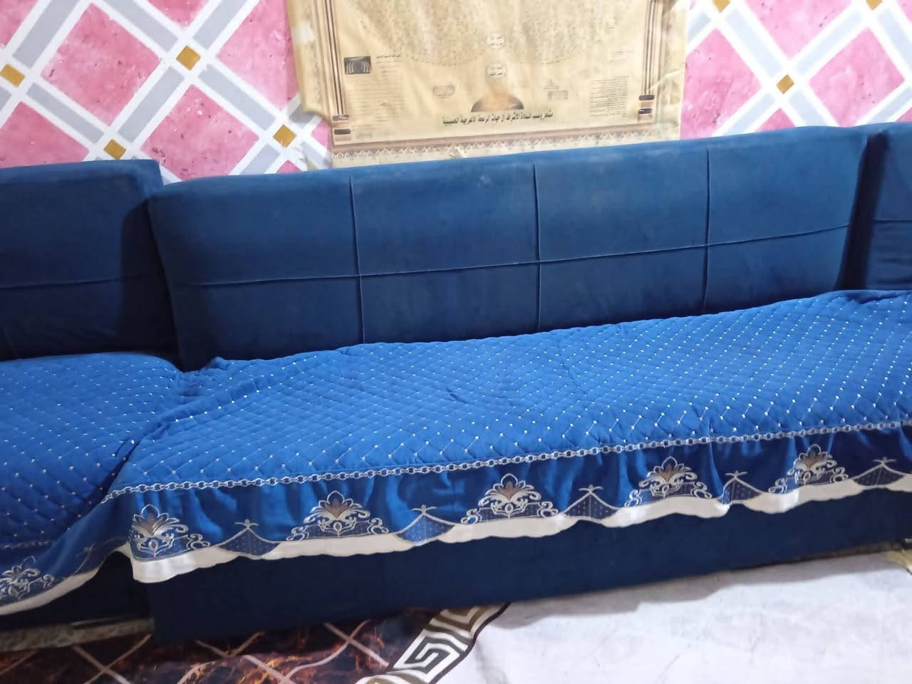 كونتر نضيف للبيع السعر 300
تخم نضيف للبيع 200
اميز يلازمه 35 
***********
