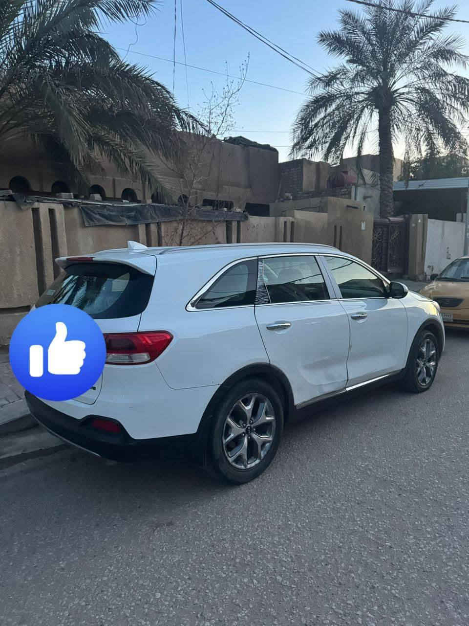 سلام عليكم سورنتو ١٨ خليجي نص فول بيها بارد وصبغ كد شبرين بل باب موضح بل صور بل مكان نفسه المضروبه وبيها بارد هم نفس الجهه  الباقي كفاله رقم بغداد بسمنه كير محرك مكفول مال بيت وستعمال شخصي عارضها ب ٢١٠ وبيها مجال دواخل جديده حيل صدر جديد تبريد جديد ٦ سلندر ٣ قطع تبريد ٧ راكب مكاني كربلاء ***********
