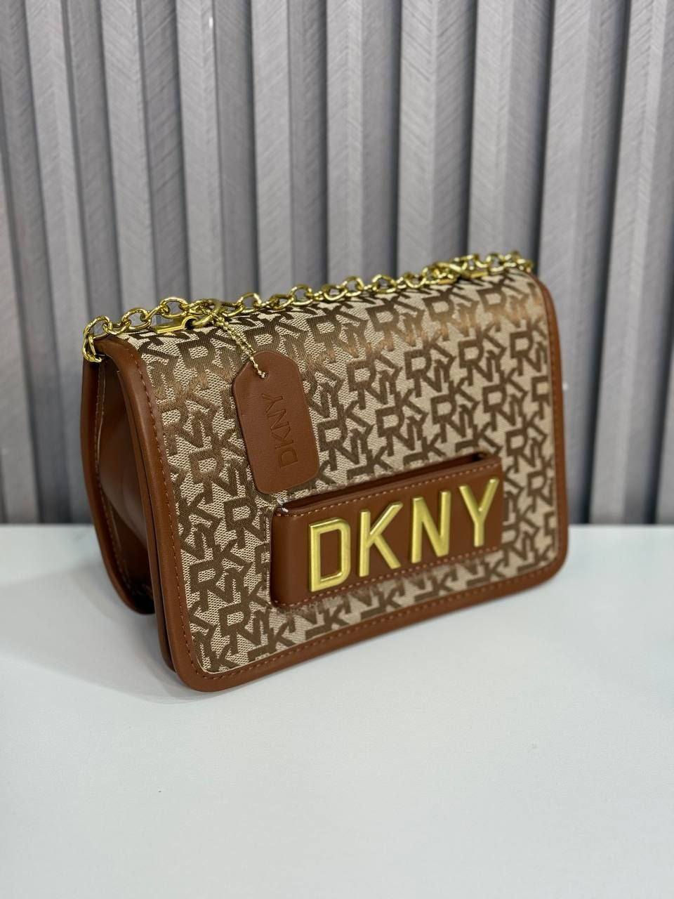 للحجز واتس علرقم ***********
