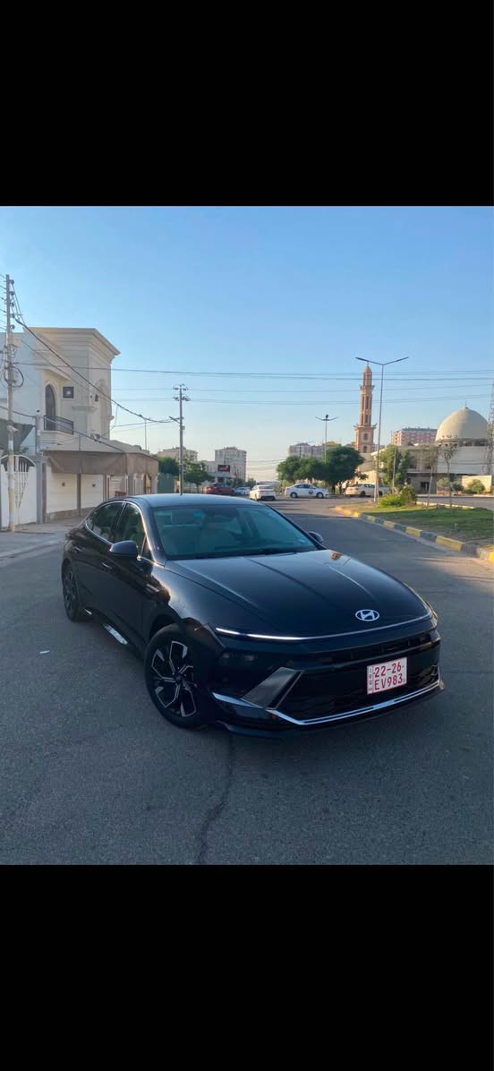 سوناتا مديل 24 
نص فول حادثه بس دعاميه خلفيه صبغ سياره كفاله من الصبغ بس البنيد جاي بي كلير من امريكا فقط رقم اربيل 
بسم شركه سياره جديد حال 
رقم *********** 
سعره 205 وبيها مجال بسيط 
مكاني بصره أربيل, العراق
