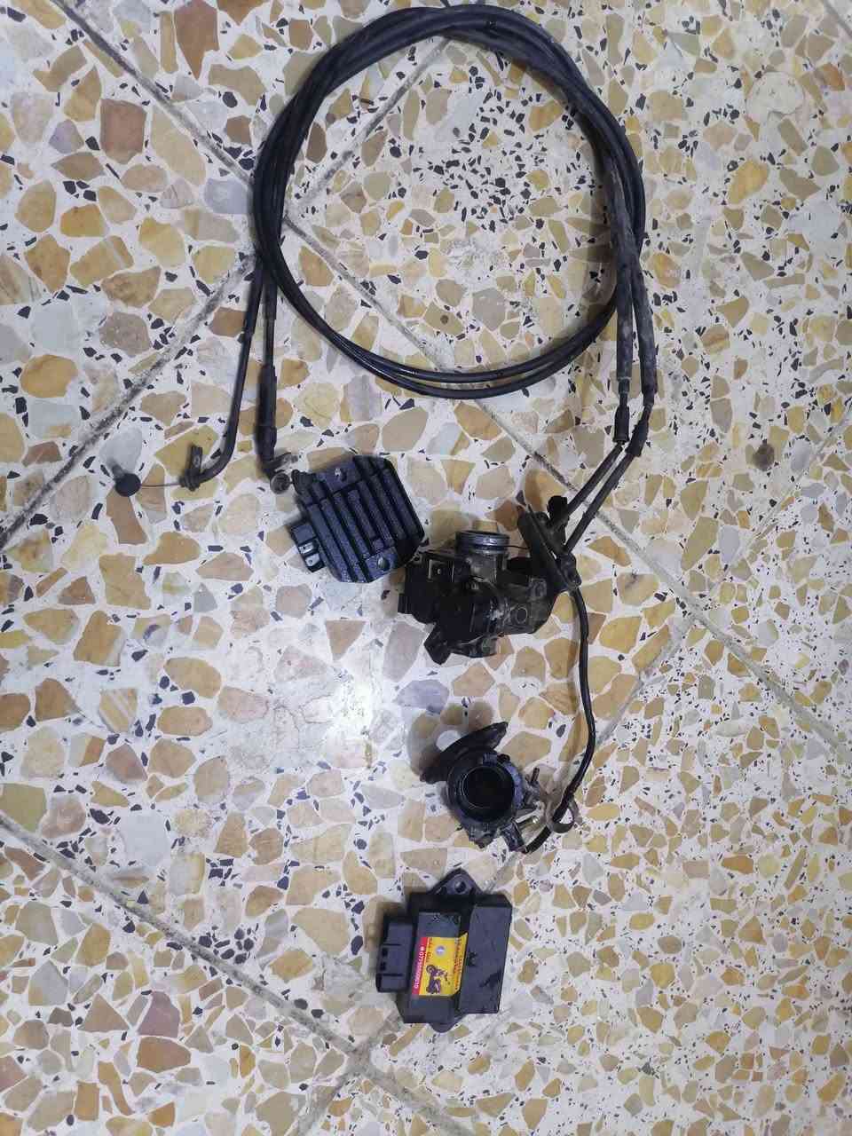 غراض دراجه بوليس نوزل للبيع جويتر هوه واير بانزين +عقل بوليس يرهم على ماجستا و سكنس عام +نوزل العنوان :ناصريه رقم الهاتف ***********
