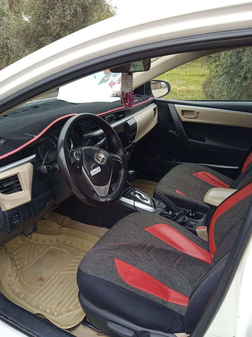 السلام عليكم.
كورلا خليجي ٢٠١٥ شركه.شاشه.حساسات .كير محرك مكفول صبغ بنيد فقط بدون حادث.السعر ١٤٠بيه مجال بسيط.مكان بغداد ابراهيم بن علي.للأتصال./***********/
