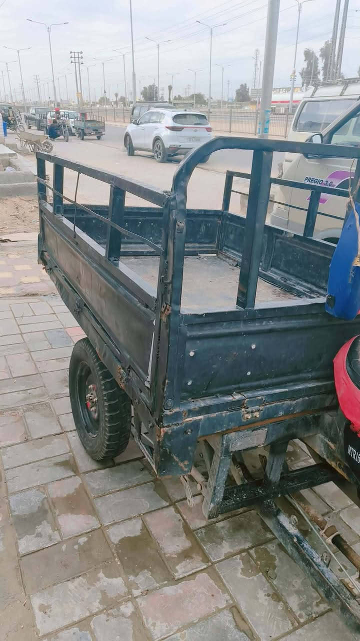 السلام عليكم ستوته للبيع رقم ألماني 2012 سنويه صاقطه مادل راعية
بيه فطر في ركبه شوي تجي شوفه السعر 750بيه مجال

 العنوان النجف الأشرف ناحية الرضويه رقم ***********
