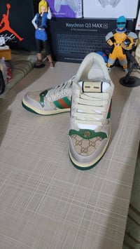 ملابس • للجادين • سعر بالخاص