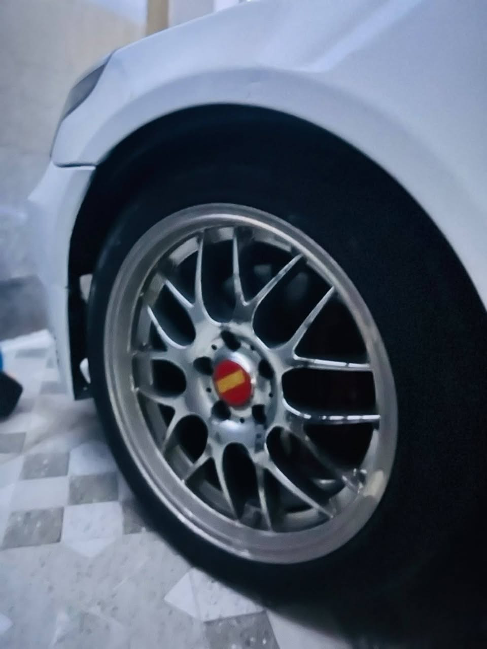 ويل BBS مع تخم تاير جديد مكان بغداد 
***********

