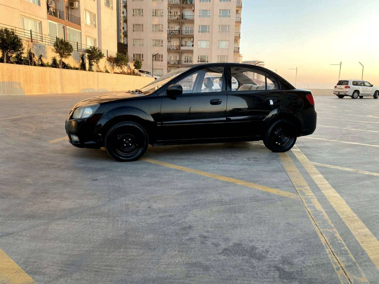 ئۆتۆمبێلی جۆری کیا ڕیۆتەنها بۆفرۆشتن مۆدیل2011
 پارچەیەک ودووپەڵە بۆیاغی هەیە گێڕ ئۆتۆماتیك جام گێڕومەکینەو کارەبا  تەقەوڕەقەبەشەرت  
سەنەوی وڕەقەم باناوی خۆمانەوەیە تەحویل بەشەرت
بۆنرخ پەیوەندی بکەن لەخزمەتام
ڤایبەر واتسئاپ‌*********** -- *********** السليمانية, العراق
