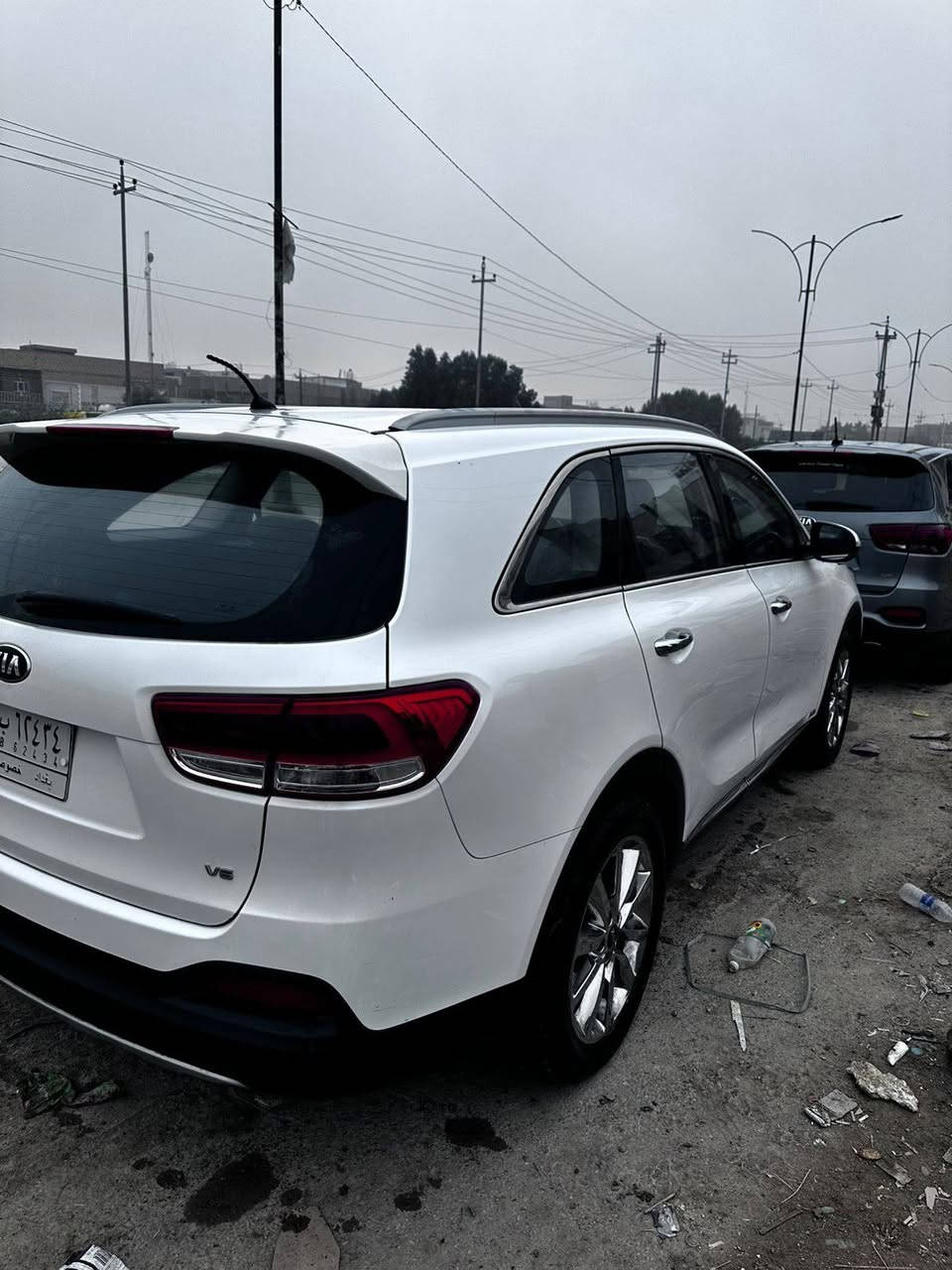 سلام عليكم  سورنتو 2016 خليجي فول مواصفات ما عده الفتحه كفاله عامه  سبعه راكب سته سلندر فور ويل السياره باسمي المكان الناصريه مركز الرقم ***********
