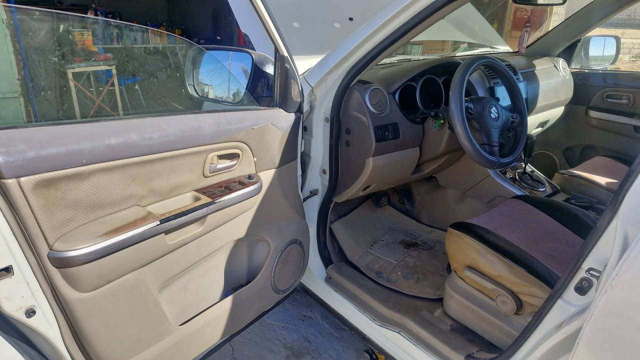 سازوكي فيتاره رقم بغداد تحويل مباشر صبغ حزام بدون حادث محور ونجي حديث السعر ٦٠ وبيه مجال العنوان نجف مشخاب للاتصال ***********
