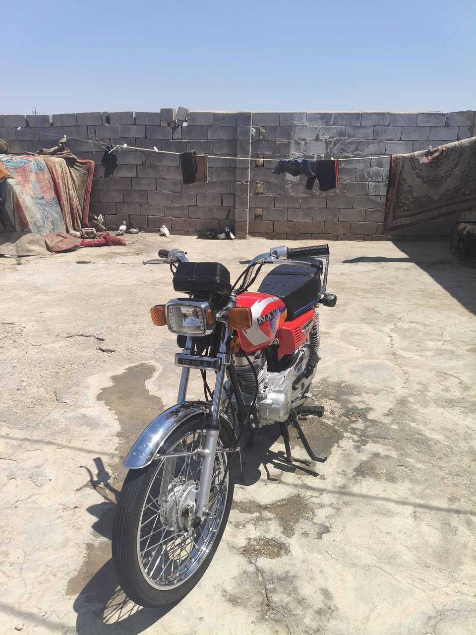 نامه شلامجه باب اول موديل 23 بدون بدون بدون يعني كلك دراجه مكفوله كفاله عامه ما مفتوح بيه برغي دراجه انضف من صوره تراي البصره سعره 775 وبيه مجال حك جيه مكاني ميسان المشرح الارقم ***********
