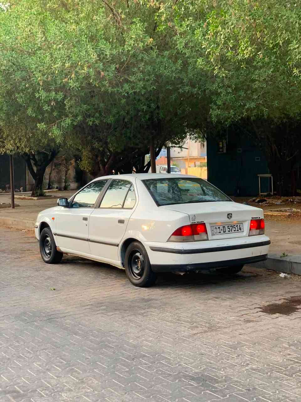 السلام عليكم سمند ٢٠٠٩ رقم بغداد دولي اصل ايراني كير ومحرك فرنسي جدد تبريد تدفئه كله ع وضع الشركه شرط تبريد ثلاجه صدر امامي خلفي جديد تخم تاير جديد سياره كفاله عامه من الدعاميه للدعاميه بس هذن الموضحات ب الصور عوزهن بس صبغ والباقي مكفوله من التكحيل شرط ماشيه ١٦١ حقيقي وين ميعجبك افحص دواخل ع وضع الشركه والصور تحكم عارضها ب٤٣ وبيها مجال كلش قليل الشراي يتصل ما متواجد مكاني بغداد *********** المو شراي ليتعبني فدوه اروحلكم
