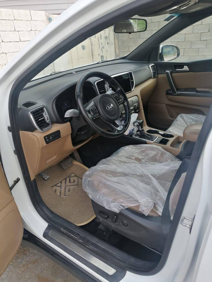 السلام عليكم كيا سبورتج موديل ١٨ مكفولة رقم بغداد بانوراما وحساسات وتحكمات والمواصفات المعروفة مكانه بغداد السعر ١٩٠ رقم الهاتف *********** مكلف بالنشر وات ساب موجود
