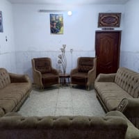 تخم تكمه نظيف جدا 10مقاعد ب300الف وبي مجال المكان الوشاش 07738414990 ي...