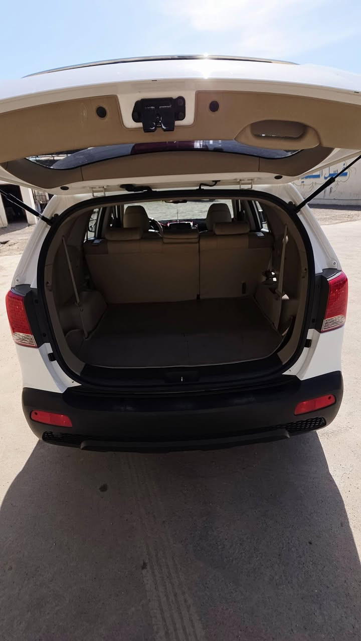 للبيع
سورنتو 2012 خليجي
بيه اشبر  صبغ يم الرقم الخلفي الباقي مكفول كفاله عامه
المواصفات المعروفة
بانوراما طكتين
كشنات جلد
كشاف ضبابي
7 راكب
4 سلندر
لد خلفي
تخم تاير
لون ابيض
رقم سليمانيه 
بسمي تريد وكالة او تحويل 
بصمه عدد 2
مري شفط
شاشه كبيره
يدات كروم
كامرة خلفيه
تحكمات ستيرن جهتين
حدادية جديدة
تبريد ثلج
داخل بيجي
اشاير بالمري
منظومة زنون
السياره كاملة مابيه اي نقص
السياره حلوه وجديده 
وكلشي موجود بالسوك
وكلشي بسعره 
السعر 150 وبيه مجال 
للتواصل ***********
مكاني ديالى المقدادية
