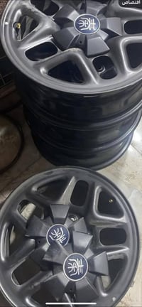 من رخصه الأدمن المحترم  باقي عندي ٣ قطع سعر التك ٥٠ قفل مكاني الدوره ٠...