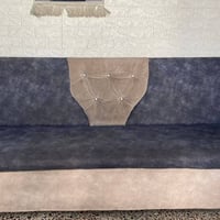تخم مستخدم ٨ مقاعد مكان زعفرانية السعر ١٠٠ 07707182303