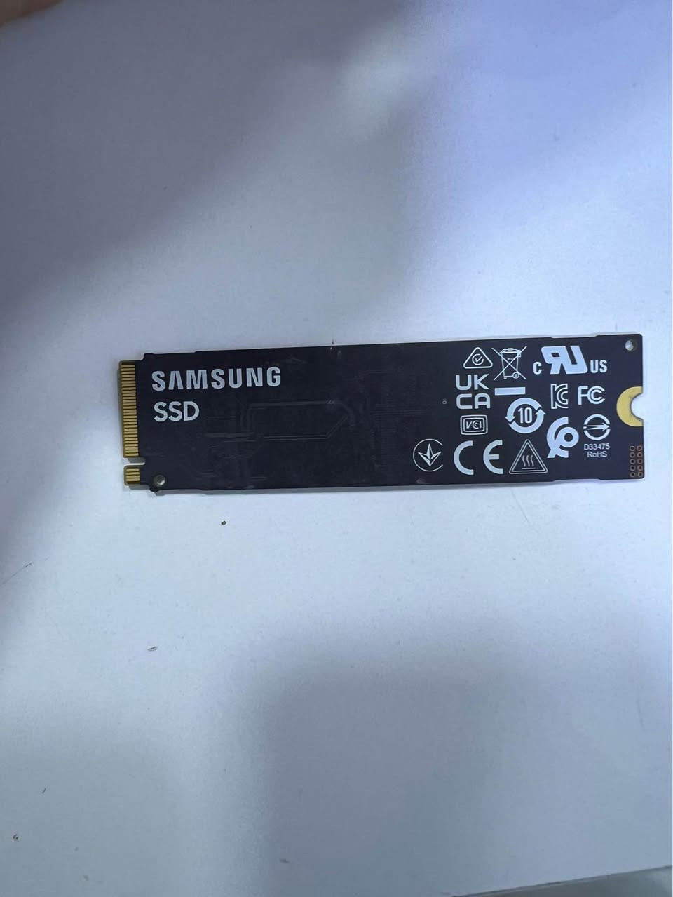 � للبيع – SSD NVMe Samsung – 512GB

🔹 الموديل: Samsung
🔹 السعة: 512 جيجا
🔹 النوع: NVMe Gen4x4
🔹 المقاس: M.2 2230 (مناسب لأجهزة اللابتوب والتابلت)
🔹 سرعة عالية وأداء ممتاز
🔹 مصنوع من Samsung – موثوق وجودة عالية

📦 السعر:70 الف دهوك, العراق


**إذا كنت صاحب هذا الإعلان وتريد حذفه لأي سبب، رجاءا أرسل رسالة إلى الدعم الفني**