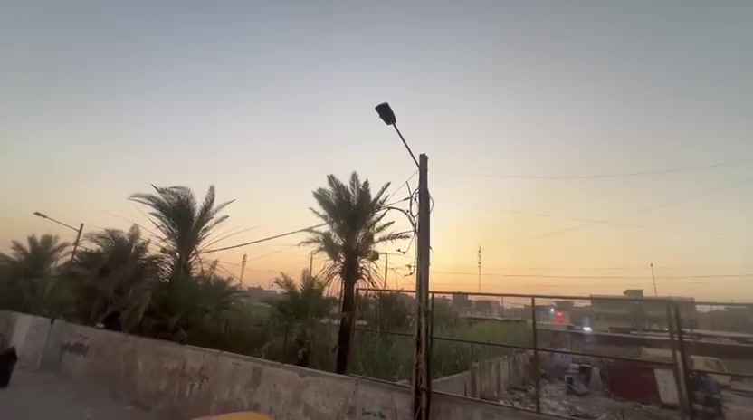 🏠 بيت ركن للبيع في مدينة الصدر – قطاع ٤٩
📍 الموقع: خلف العيادة الشعبية، بالقرب من سوق الفلكة
📐 المساحة: ١٤٤ متر
✅ البيت ركن وقابل للتقسيم
🏗️ يتكون من طابقين
الطابق الأرضي:
استقبال + هول + غرفة نوم + مطبخ + صالة درج + حمام + WC
الطابق الثاني:
٤ غرف نوم + حمام + WC
⭐ موقع جيد وقريب من السوق والخدمات.
💰 السعر: يُذكر هنا
📞 للاستفسار والاتصال:
***********
