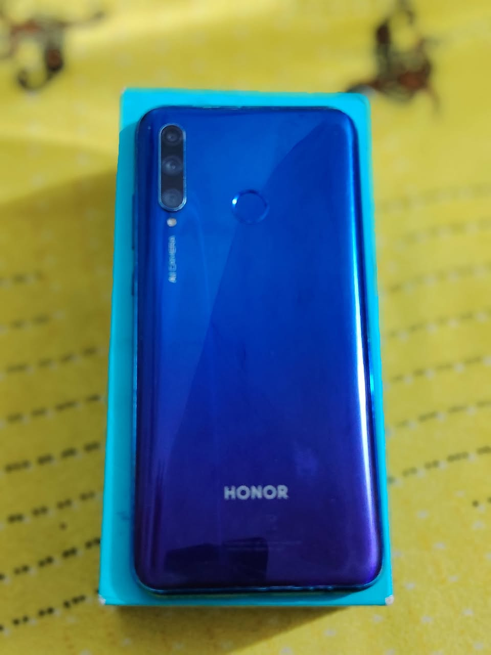 سلام عليكم هونر 10i  للبيع سعر مناسب كلش قفله 35 من الاخير ذاكره 64 عوزه سماعه فقط بل هدفون بي صوت مكاني كوت زويريجات


**إذا كنت صاحب هذا الإعلان وتريد حذفه لأي سبب، رجاءا أرسل رسالة إلى الدعم الفني**